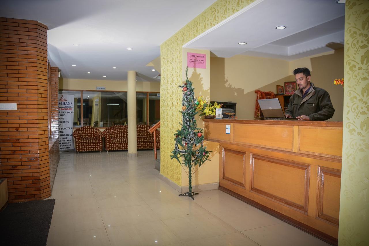Hotel Rajhans Manali Екстериор снимка